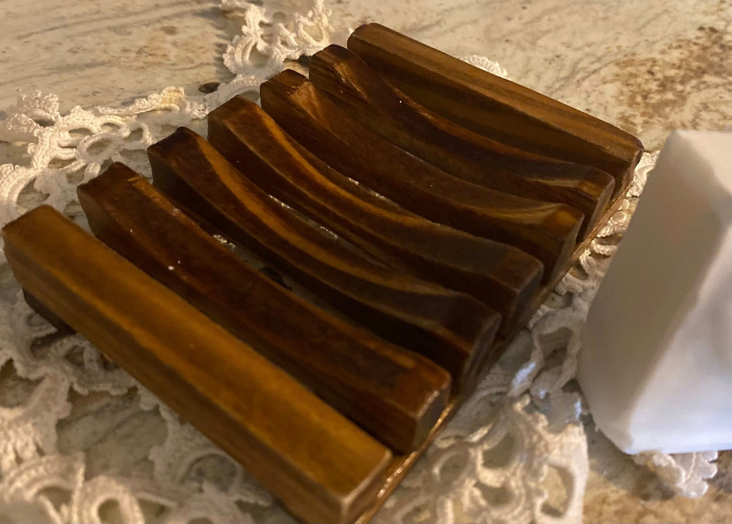 Wooden Soap Dish & Scrubby Set